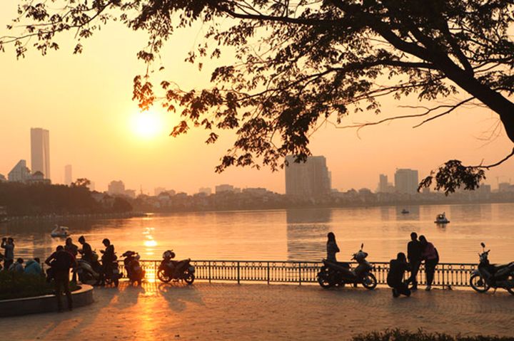 Danau Ho Tay di Hanoi