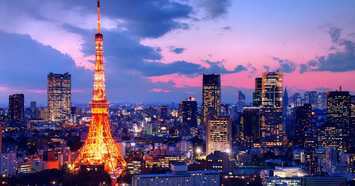 Menyaksikan Keindahan Tokyo Malam atau Siang Hari