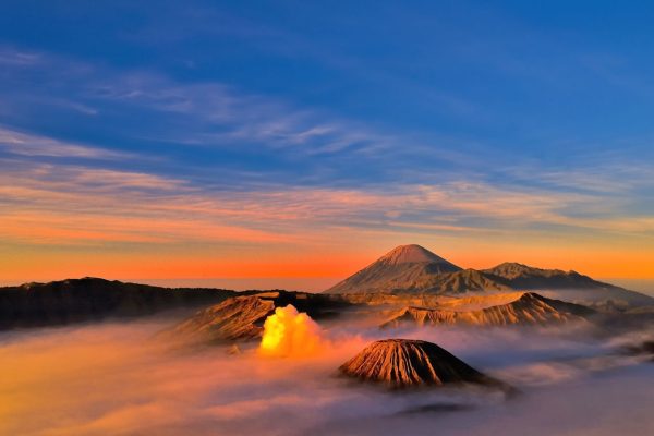 gunung paling indah di indonesia