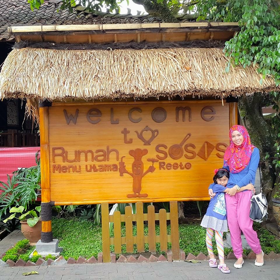 Rumah Sosis Bandung